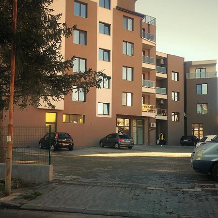 Kalina Apartment Kazanlŭk Exteriér fotografie